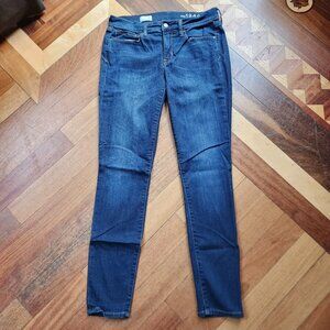 GAP Dark Wash Legging Jeans Size 28R